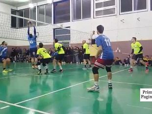 video-pallavolo-mazara-95-con-l-hobby-sport-palermo-e-4-3-0-in-5-match-intervista-al-vice-coach-antony-ferro