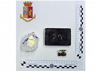 polizia-arrestato-un-gambiano-per-spaccio-di-sostanze-stupefacenti