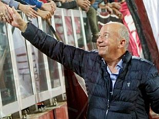 vittorio-morace-non-ho-piu-la-forza-di-continuare-consegno-il-titolo-alla-citta-di-trapani