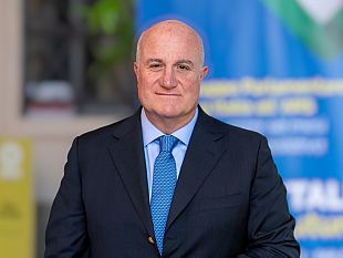 forza-italia-il-segretario-regionale-marcello-caruso-il-centrodestra-si-manterra-coe