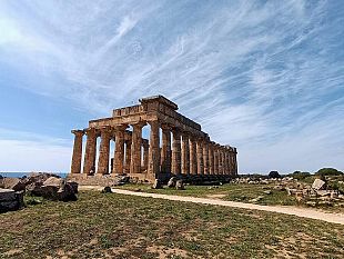 parco-archeologico-di-selinuntei-grandi-nomi-scelgono-i-templi-60-appuntamenti-in-due-mesi