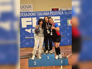 campionati-di-distensione-su-panca-manuela-lombardo-di-asd-crossgym-priolo-trionfa-nella-prima-tappa-di-qualificazione