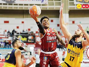pallacanestro-trapani-batte-torino-con-una-gara-di-grande-intensita