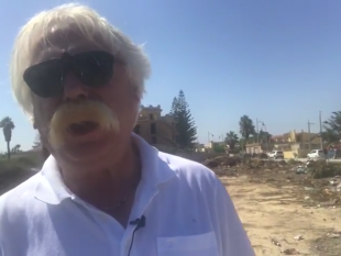 sindaco-cristaldi-sullabbandono-degli-sfalci-di-potatura-nello-slargo-di-via-degli-sportivi-a-tonnarella