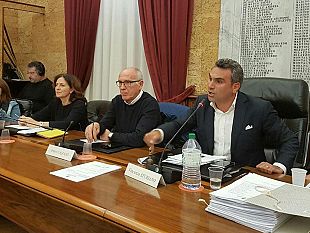 video-marsala-dura-contestazione-di-sturiano-nei-confronti-del-sindaco-di-girolamo