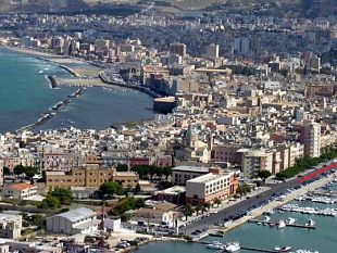 trapani-gravi-disagi-nel-centro-storico-manifesto-del-comitato-di-operatori-e-commercianti