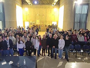 don-luigi-ciotti-incontra-i-giovani-studenti-dellistituto-lombardo-radice-di-castelvetrano