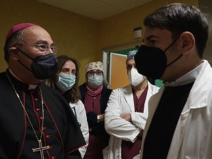 mazara/negli-ospedali-personale-insufficiente-e-sotto-stress-lappello-del-vescovo