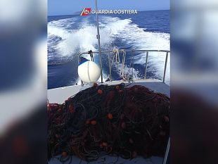 egadi-recuperate-reti-abbondonate-nei-fondali-dellarea-marina-protetta