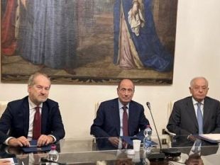 trapani/incontro-tra-il-presidente-della-regione-schifani-e-il-commissario-dellacqua-sullemergenza-idrica