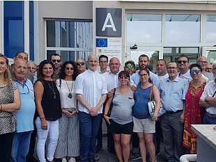 video-mazara-mobilitazione-a-difesa-ospedale-ajello-dopo-chiusura-temporanea-punto-nascite