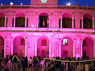 marsala-partecipata-l-iniziativa-che-aderisce-al-progetto-nazionale-campagna-nastro-rosa-di-ottobre-2017