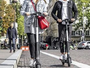 monopattini-elettrici-dal-16-maggio-obbligo-di-targa-e-assicurazione-direttiva-del-sindaco-alla-polizia-municipale