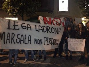 niente-comizio-per-matteo-salvini-a-marsala-uno-dei-contestatori-lo-riteniamo-un-uomo-pericoloso