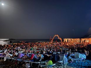 san-vito-lo-capo-il-25-e-27-agosto-arriva-sulla-spiaggia-libera-il-cinema-ammare