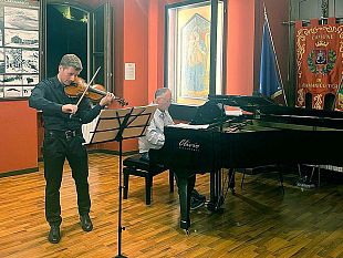 duo-aurilio-padre-e-figlio-in-concerto-al-teatro-sollima-di-marsala