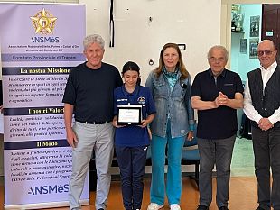 il-comitato-provinciale-dellansmes-premia-latleta-mazarese-dellasd-paralimpica-mimi-rodolico-letizia-borelli