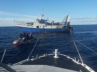 mazara-immigrazione-clandestina-prestato-soccorso-a-8-migranti-tunisini