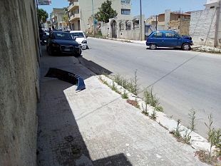 incidente-frontale-a-castelvetrano-paura-ed-un-ferito-non-grave