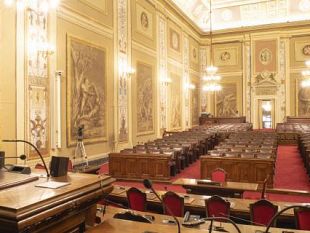 sicilia-rivolta-delle-deputate-allars-spettacolo-indecoroso-sulla-parita-di-genere