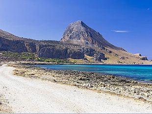 custonaci-divieti-di-circolazione-e-sosta-per-tre-giorni-di-set-fotografico