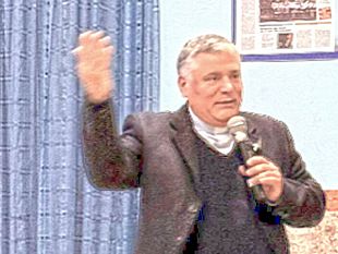 mazara-don-antonino-romano-incontra-i-catechisti