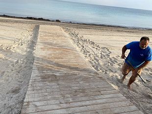 marsala-pulizia-delle-spiagge-libere-e-delle-passerelle-per-disabili
