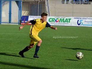 mazara-calcio-il-centrocampista-giampaolo-giacalone-convocato-nella-rappresentativa-nazionale-juniores