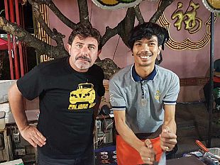 video-dalla-thailandia-con-furore-sfida-al-signor-fans