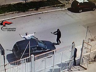 trapani-colpi-di-pistola-in-pieno-giorno-arrestato-dai-carabinieri-53enne