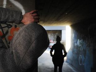 trapani-ammonimento-del-questore-per-uno-stalker