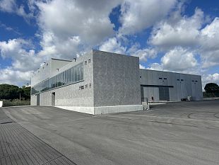 la-salluzzo-srl-centro-distribuzione-di-castelvetrano-assume-autista-con-patente-c-e-cqc