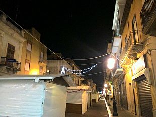 misteridicitta-cavi-di-citta-versatili-supporti-e-antica-attrazione-turistica-basta-un-pric