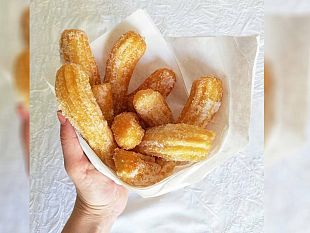 a-la-ricetta-della-domenica-si-parla-spagnolo-ecco-i-churros