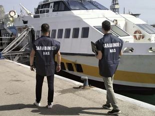 nas-a-lampedusa-e-pantelleria-sequestrati-circa-3-quintali-di-aliment