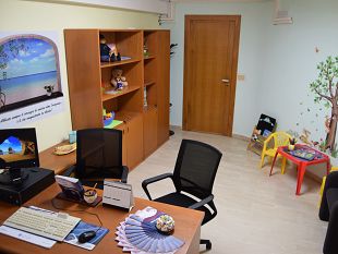 inaugurati-nei-locali-del-commissariato-di-castellammare-del-golfo-la-stanza-di-giulia