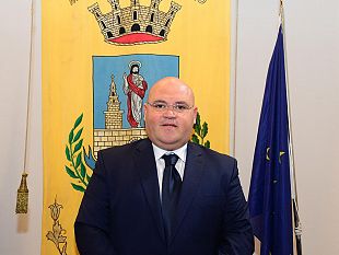 incidente-domestico-per-il-presidente-del-consiglio-comunale-vito-gancitano-auguri-per-una-pronta-guarigione