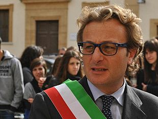 castelvetrano-gli-auguri-del-sindaco-alla-citta