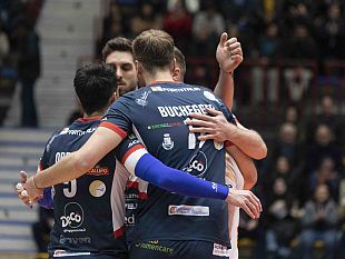 farmitalia-saturnia-ultima-trasferta-di-stagione-a-modena