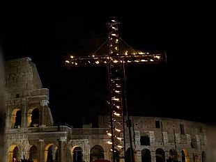 ultime-della-sera-via-crucis-in-famiglia