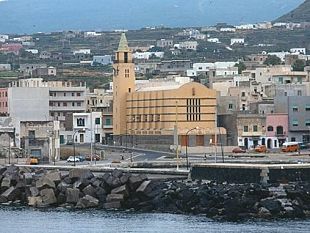 trapani/pantelleria-ancora-offline-danni-nellintera-isola