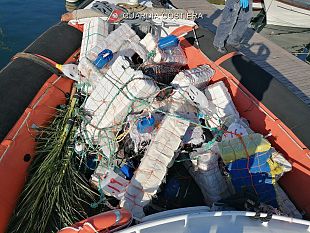 guardia-costiera-di-pantelleria-sequestra-dispositivi-di-concentrazione-di-pesci