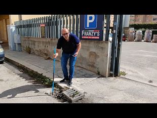 mazara-tombini-cementificati-fra-vie-rubellino-e-rufo-grossi-disagi