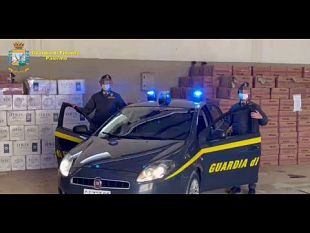 mazara/contrabbando-di-sigarette-il-video-delloperazione-blue-wave-della-gdf
