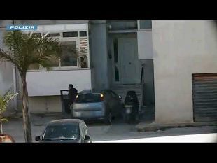 video-invalido-al-100-ma-camminava-e-guidava-scoperto-e-portato-in-carcere