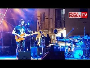 successo-per-il-concerto-di-max-gazze-a-mazara-del-vallo