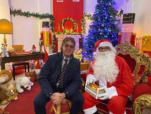 apre-a-campobello-la-casa-di-babbo-natale