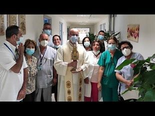 il-reliquiario-della-madonna-delle-lacrime-allospedale-aajello