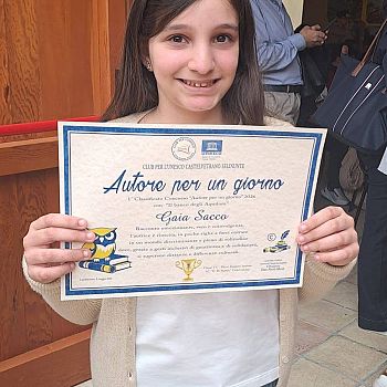 /images/0/2/02-autore4.jpg
