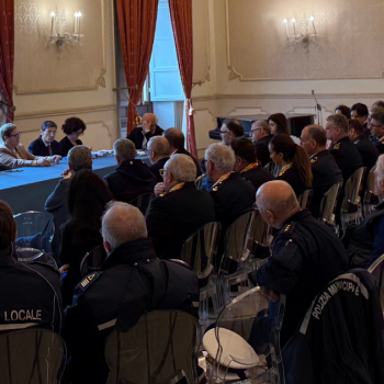 /images/2/6/26-riunione-in-prefettura--sicurezza-festivita--pasquali-02.png